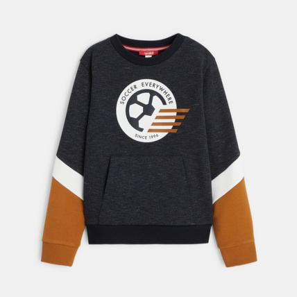 Avis Sweat-shirt style sportswear ballon de foot bleu garçon OKAIDI 2
