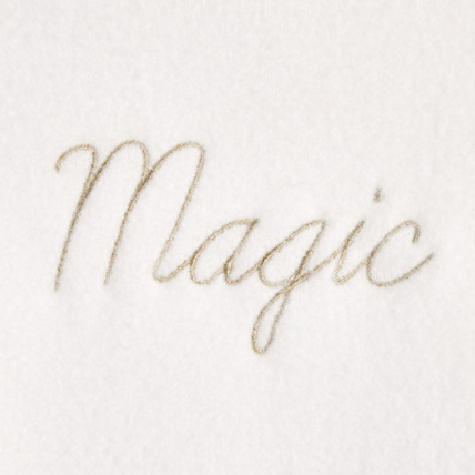 Avis Pull moelleux à message "Magic" blanc fille OKAIDI 2