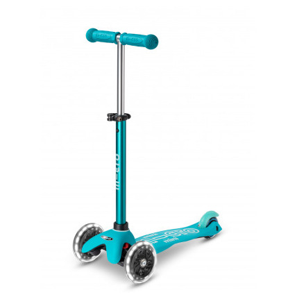 Avis Trottinette Mini Deluxe LED Micro Mobility 3