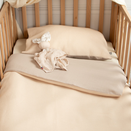 Avis Housse de couette réversible gaze de coton et nid d'abeille Sevira Kids 5