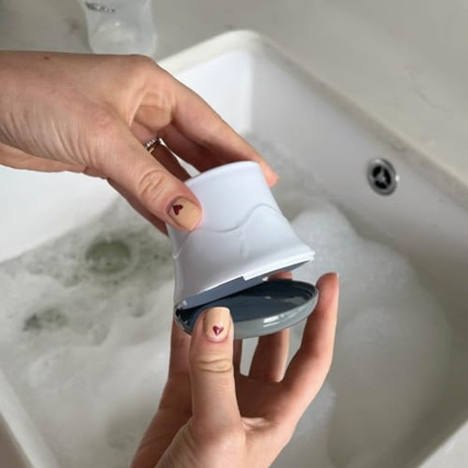 Avis Goupillon en silicone avec support NUBY 2