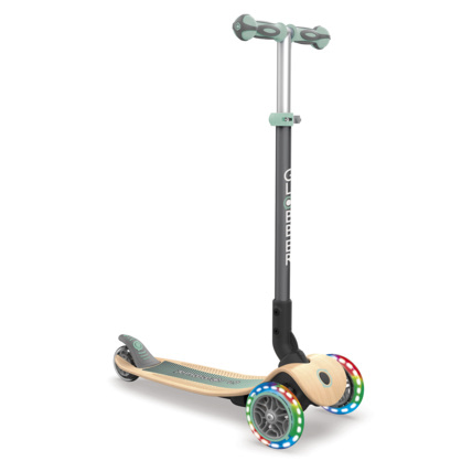 Avis Trottinette PRIMO FOLDABLE WOOD LIGHTS 3 roues pliable en bois Globber 4