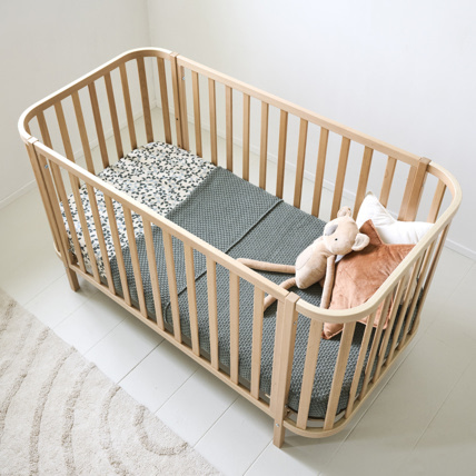 Avis Lit bébé évolutif ovale Cocoon Petite Amélie 2