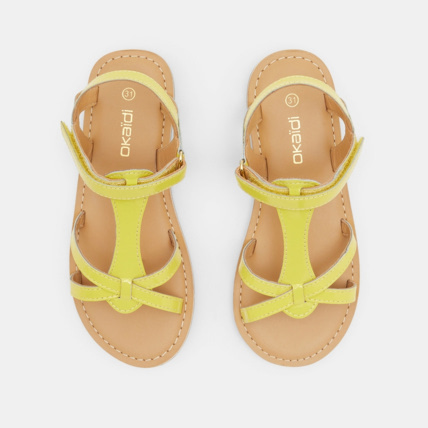 Avis Sandales multibrides en cuir verni jaunes fille OKAIDI 2