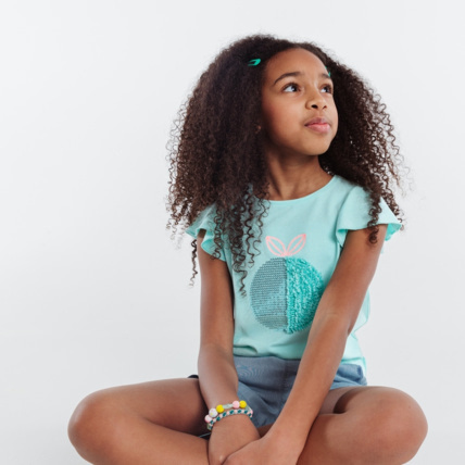 Avis T-shirt à sequins motif pomme turquoise fille OKAIDI 1