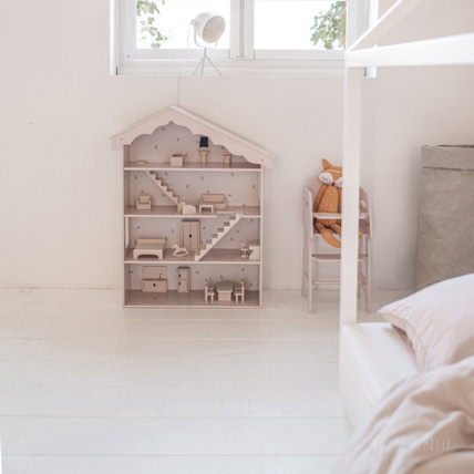 Avis Meubles maison de poupée Petite Amélie 2