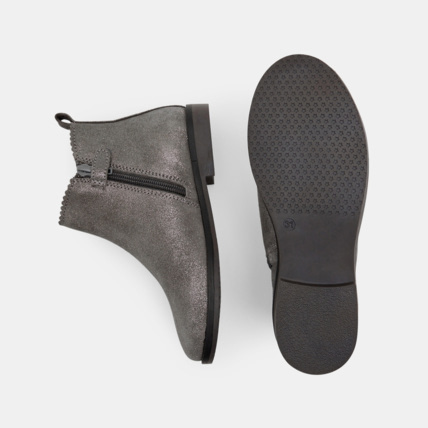 Avis Boots chelsea cuir festonnées grises fille OKAIDI 3