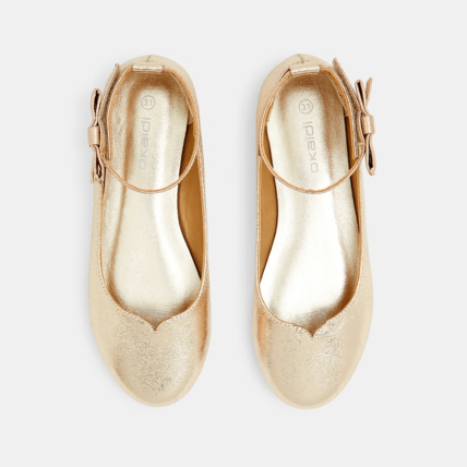 Avis Ballerines brillantes à brides jaunes fille OKAIDI 2
