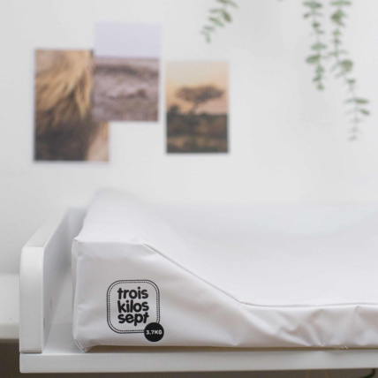 Avis Matelas à langer plastifié Trois Kilos Sept 2