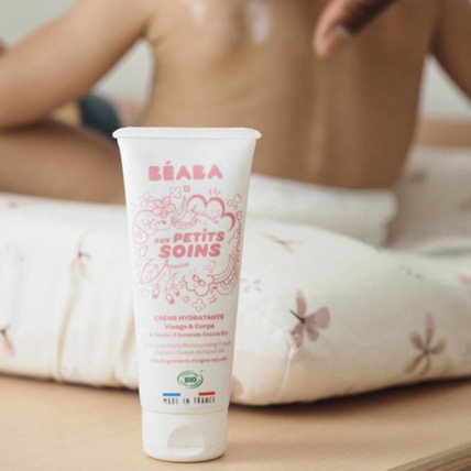 Avis Crème Hydratante Visage & Corps pour bébés Huile d'amande doouce bio BÉABA 2