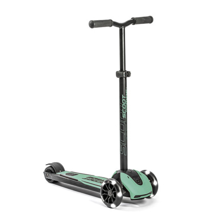 Avis Trottinette 3 roues HIGHWAYKICK 5 LED SCOOT AND RIDE 2