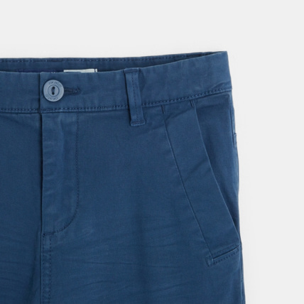Avis Pantalon chino en twill de coton uni bleu garçon OKAIDI 2
