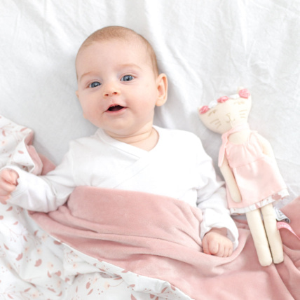 Avis Couverture bébé fille Trois Kilos Sept 2