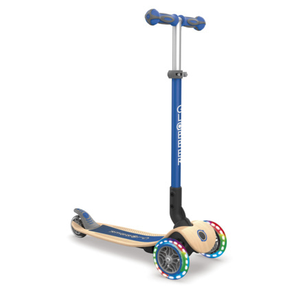 Avis Trottinette PRIMO FOLDABLE WOOD LIGHTS 3 roues pliable en bois Globber 1