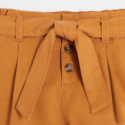 Avis Short ceinturé en toile unie beige fille OKAIDI 3