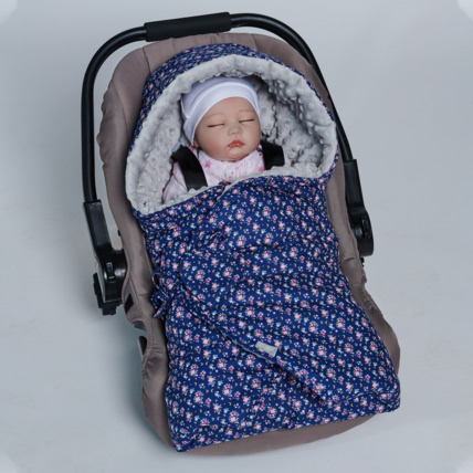 Avis Couverture enveloppante réversible et multi-usage, FLORE Sevira Kids 4