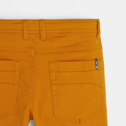 Avis Bermuda slim en toile hyper-stretch jaune garçon OKAIDI 3