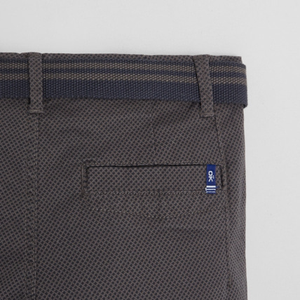Avis Pantalon chino slim en toile fantaisie gris garçon OKAIDI 5