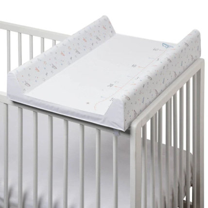 Avis Plan à langer Avions Babycalin 1