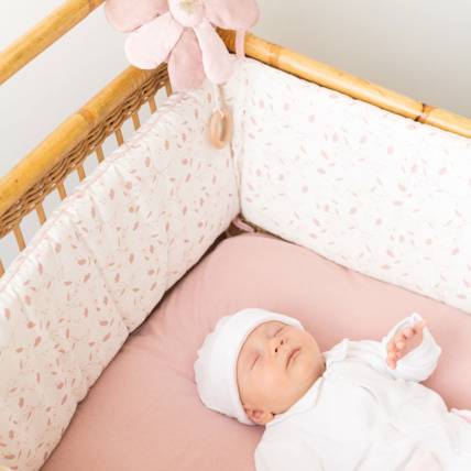 Avis Tour de lit bébé fille Trois Kilos Sept 2