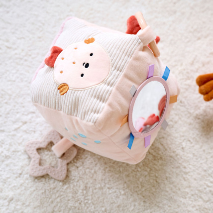 Avis Cube d'activité bébé en peluche Océan Petite Amélie 1