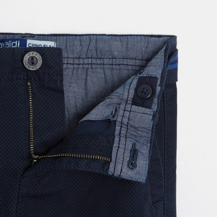 Avis Pantalon chino slim en toile fantaisie bleu garçon OKAIDI 2