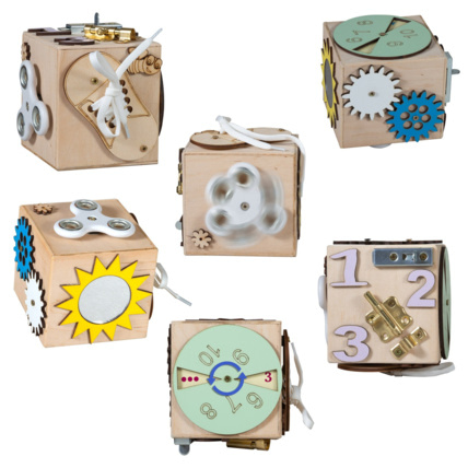 Avis Cube d'activités en bois Montessori Busy TIMEO 3TOYSM 8
