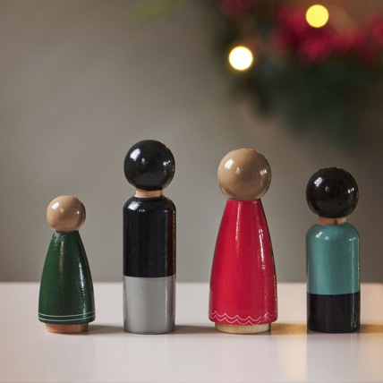 Avis 4 poupées en bois Famille de Noël Petite Amélie 2