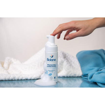Avis Shampooing croûtes de lait Biolane 2