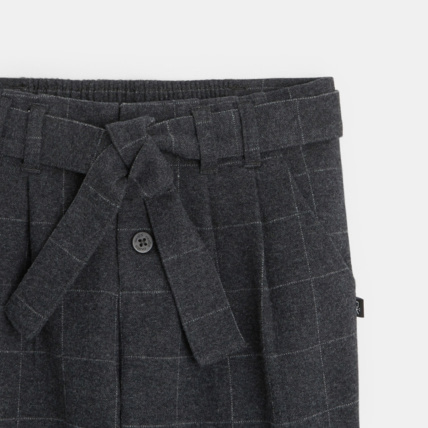 Avis Pantalon à pinces ceinturé à carreaux gris fille OKAIDI 2