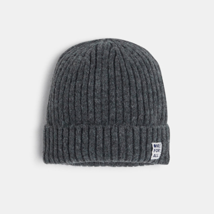 Avis Bonnet en tricot côtelé gris garçon OKAIDI 1