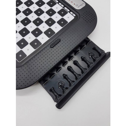 Avis Jeu d'échecs électronique effets lumineux ChessMan FX LEXIBOOK 4