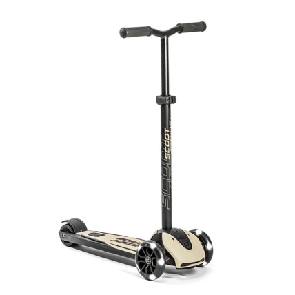 Avis Trottinette 3 roues HIGHWAYKICK 5 LED SCOOT AND RIDE 1
