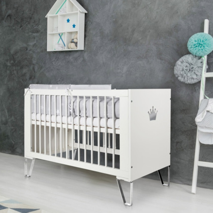 Avis Lit bébé évolutif avec pieds en métal et miroir BLANKA LITTLE SKY BY KLUPS 3