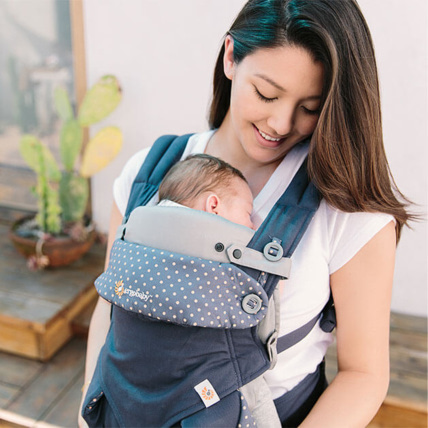 Avis Coussin Bébé Easy Snug Ergobaby 3