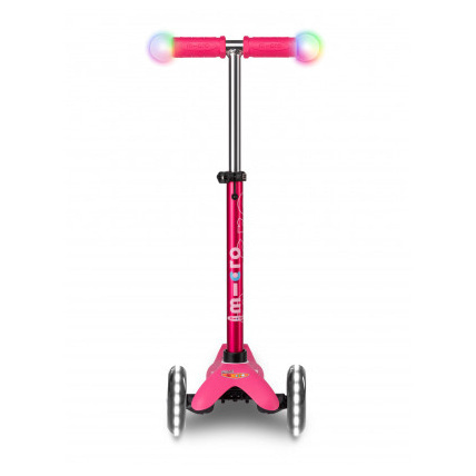 Avis Trottinette Mini Deluxe Magic Micro Mobility 6