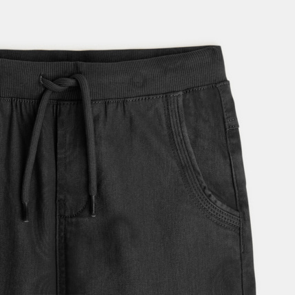 Avis Jogpant uni en toile stretch gris garçon OKAIDI 2