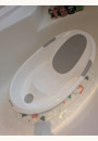 avis Baignoire bébé avec support antidérapant intégré et appui-tête souple par Gaëlle