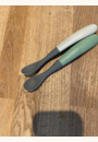 avis Lot de 4 cuillères 1er âge silicone bi-ton mineral par Charlotte