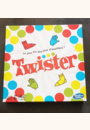 avis Jeu de société Twister par Stéphanie