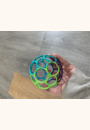 avis Hochet Balle OBALL par Catarina