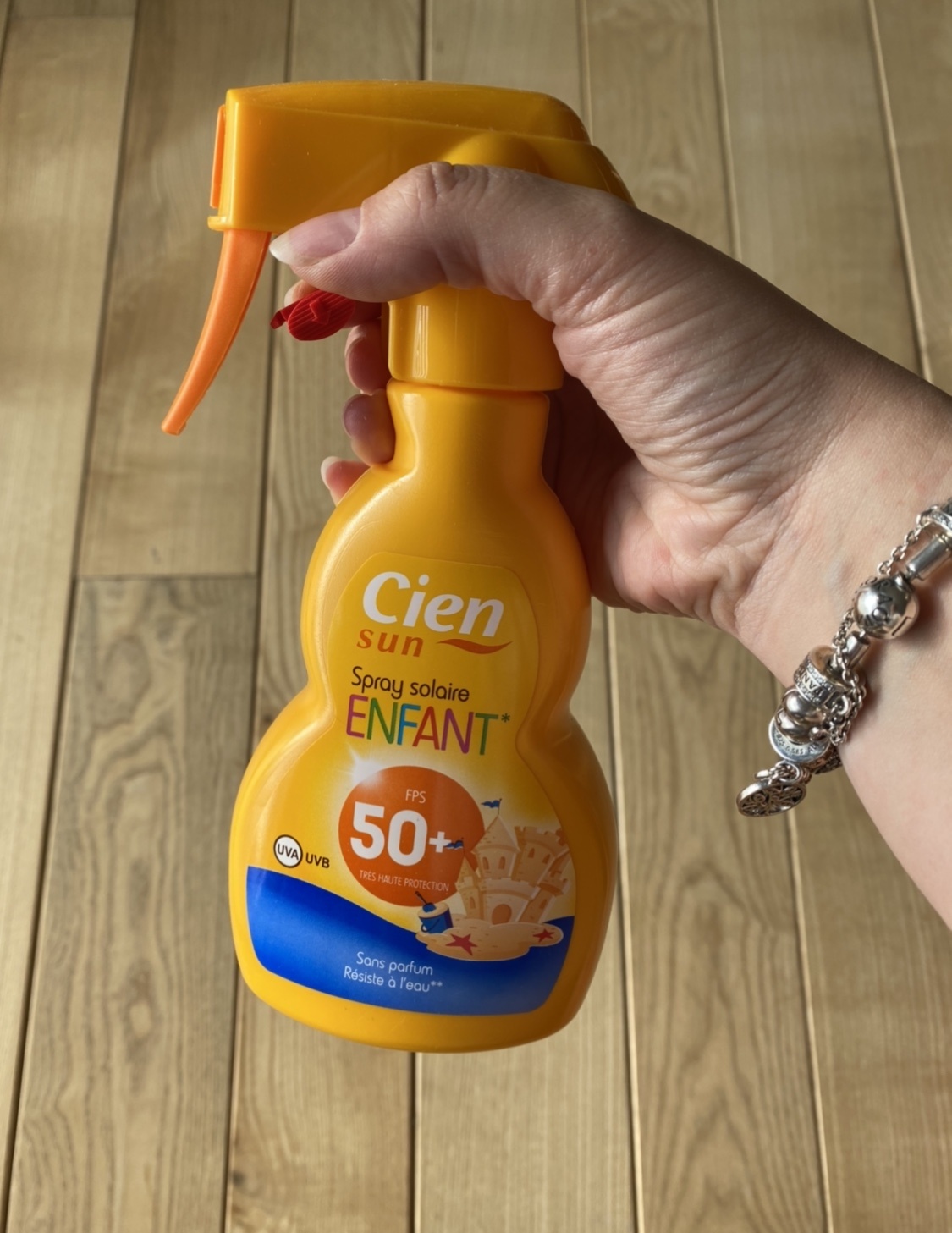 Crème solaire hydratante pour enfants SPF 50 Cien Sun Comparateur, Avis, Prix ConsoBaby