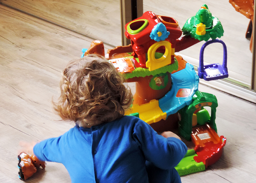 arbre a cabane tut tut animo