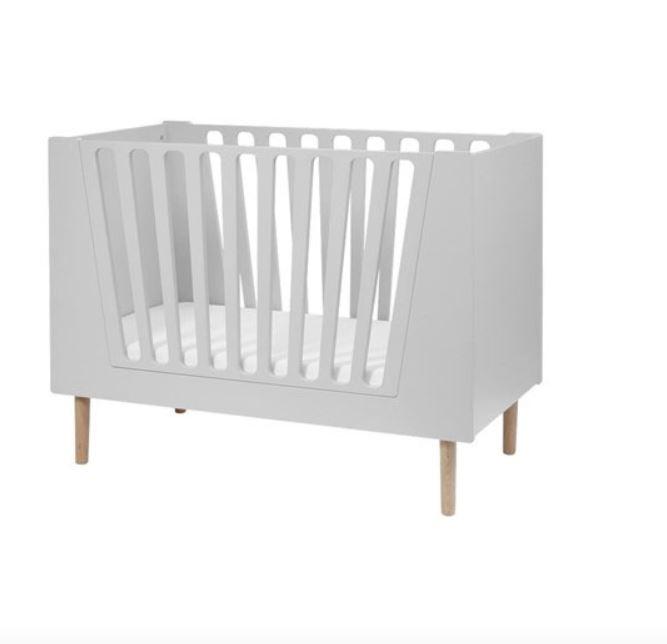 Lit bébé, 70 x 140 cm