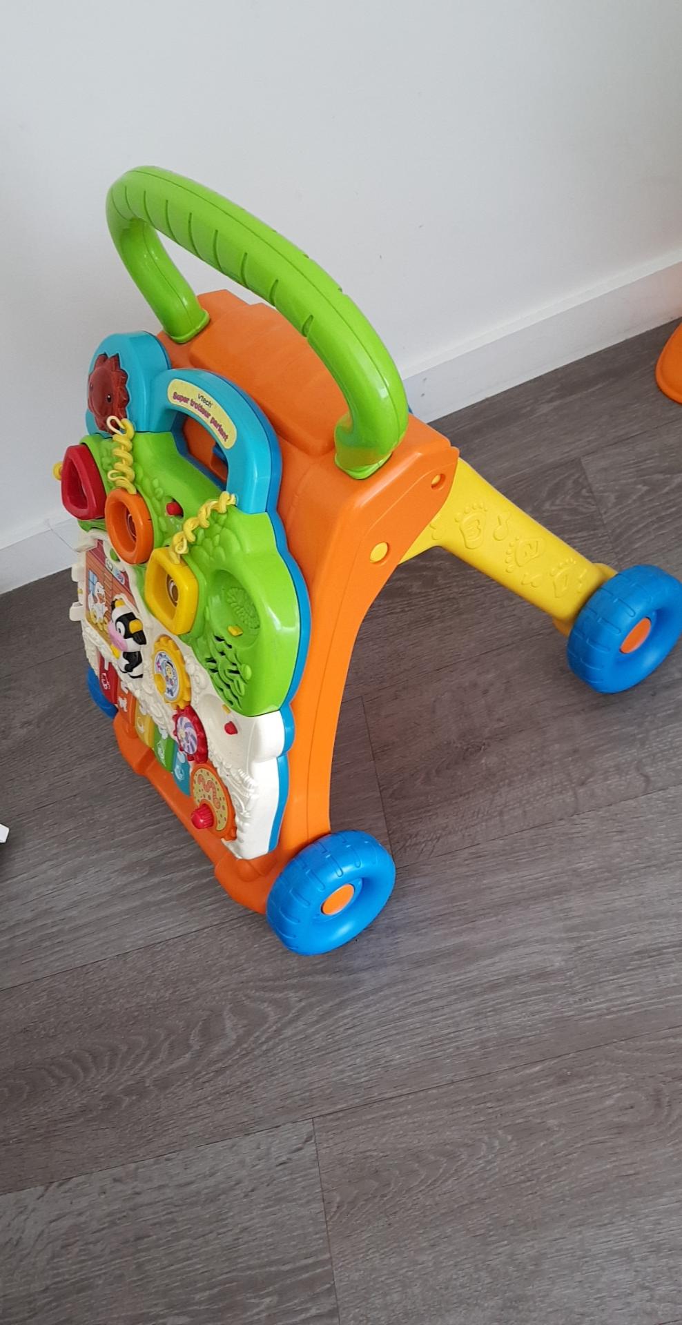 super trotteur parlant 2 en 1 pas cher